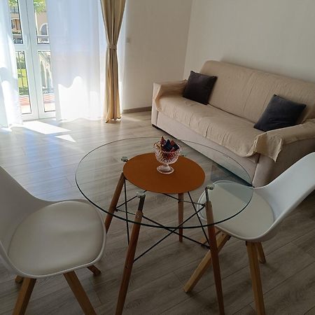 Fior&Iris Apartments Стреза Экстерьер фото